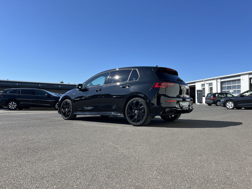 Volkswagen Golf 1.5 TSI DSG R-Line 10