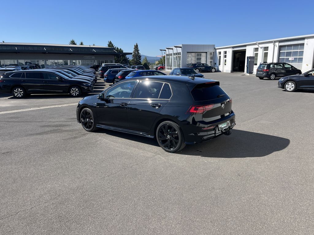 Volkswagen Golf 1.5 TSI DSG R-Line 11