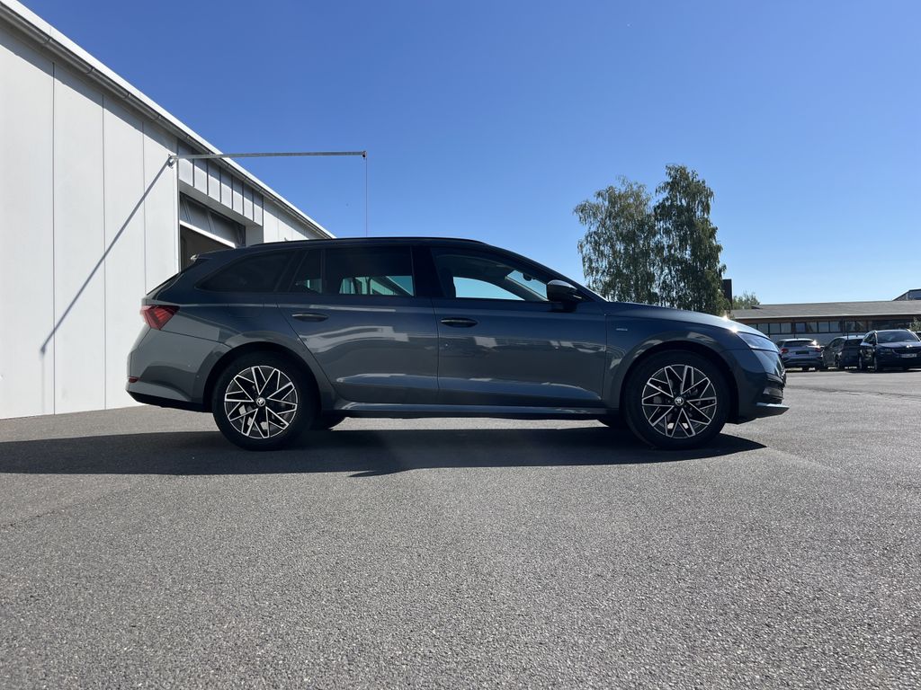 Skoda Octavia Combi 1.5 TSI Clever Blackline 5