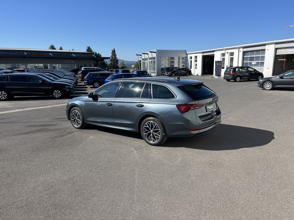 Skoda Octavia Combi 1.5 TSI Clever Blackline 11