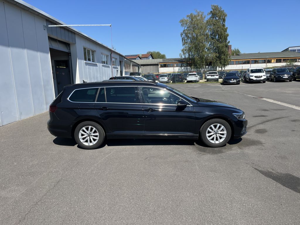 Volkswagen Passat Variant 2.0 TDI DSG Business 3