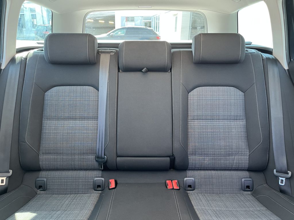 Volkswagen Passat Variant 2.0 TDI DSG Business 15