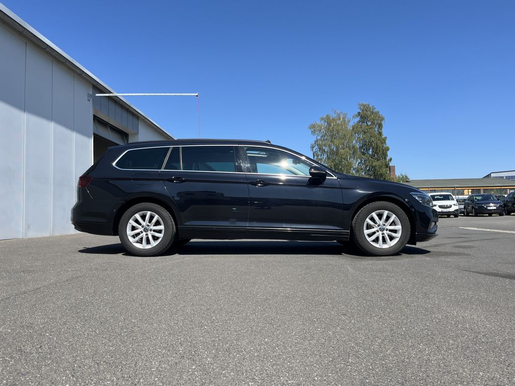 Volkswagen Passat Variant 2.0 TDI DSG Business 2