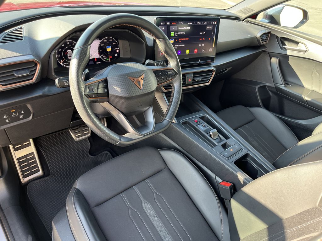 Cupra Leon SP 2.0 TSI DSG VZ 12