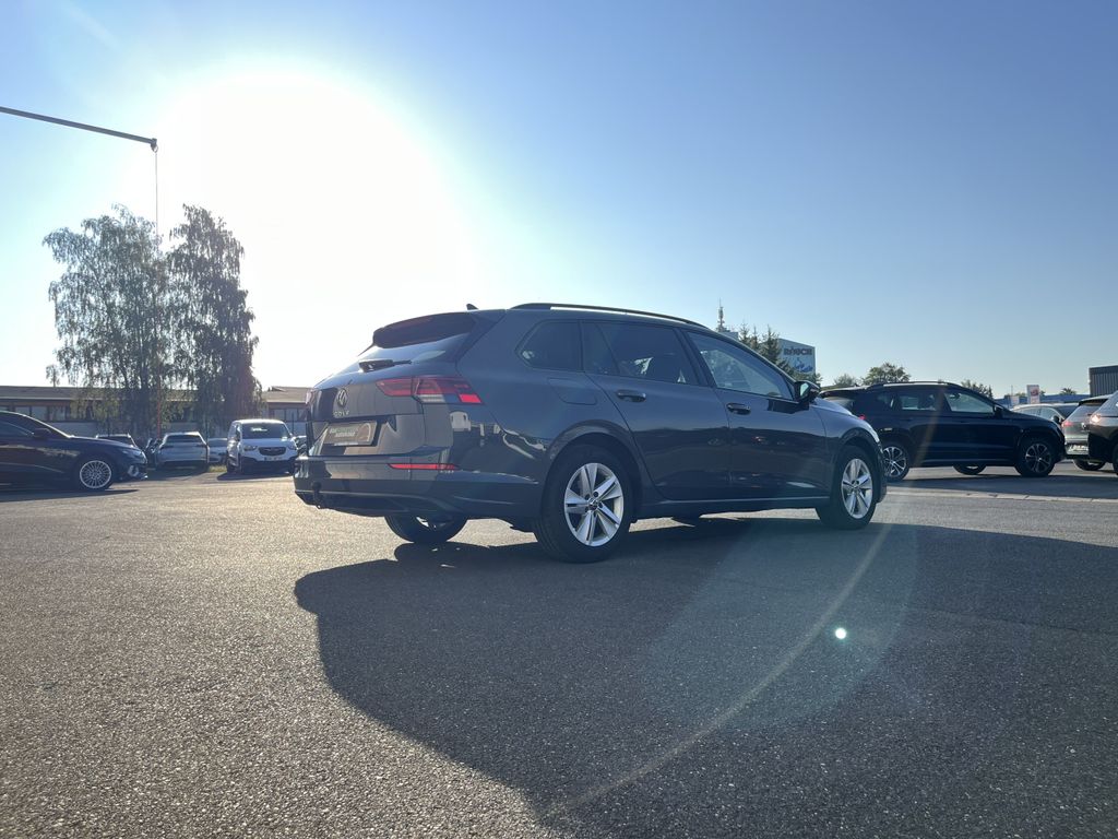 Volkswagen Golf Variant 2.0 TDI DSG Life 7