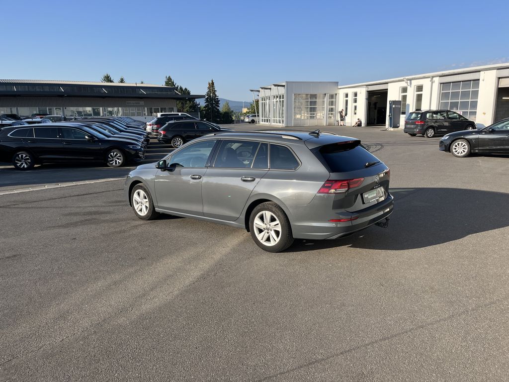 Volkswagen Golf Variant 2.0 TDI DSG Life 11
