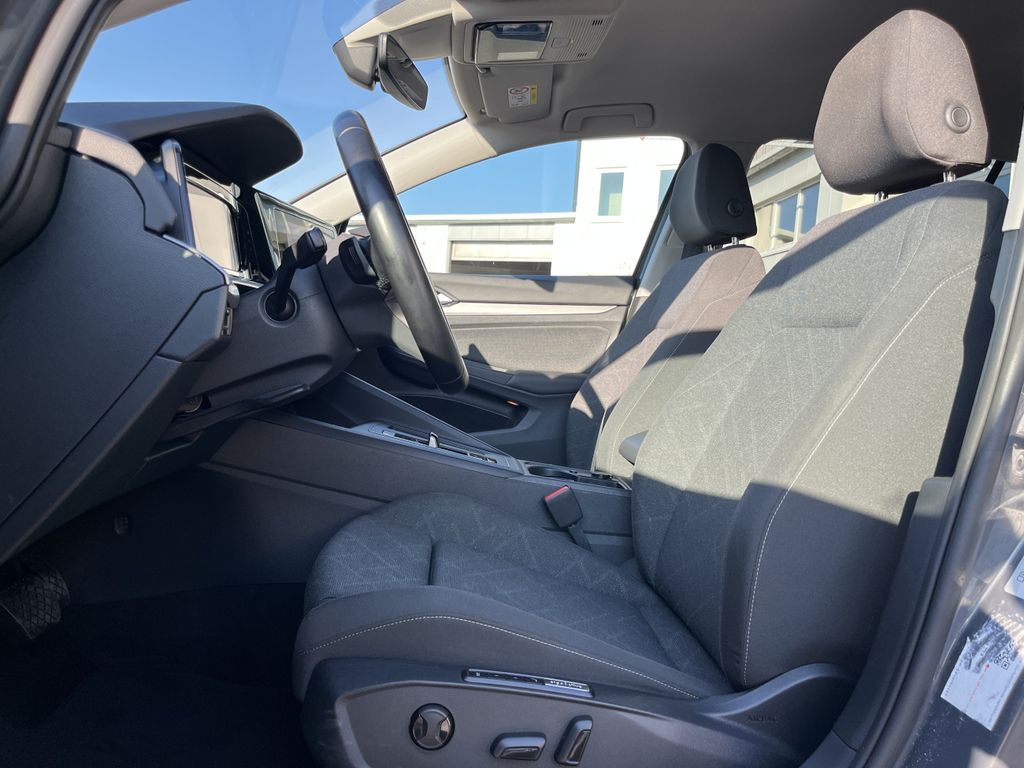 Volkswagen Golf Variant 2.0 TDI DSG Life 13
