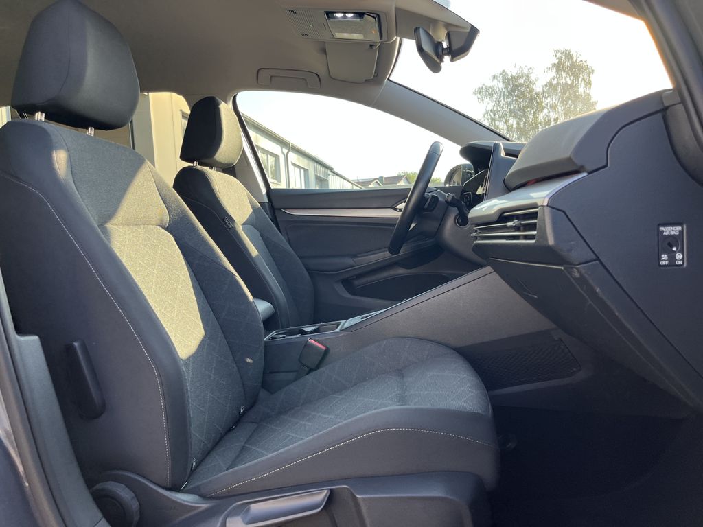 Volkswagen Golf Variant 2.0 TDI DSG Life 15