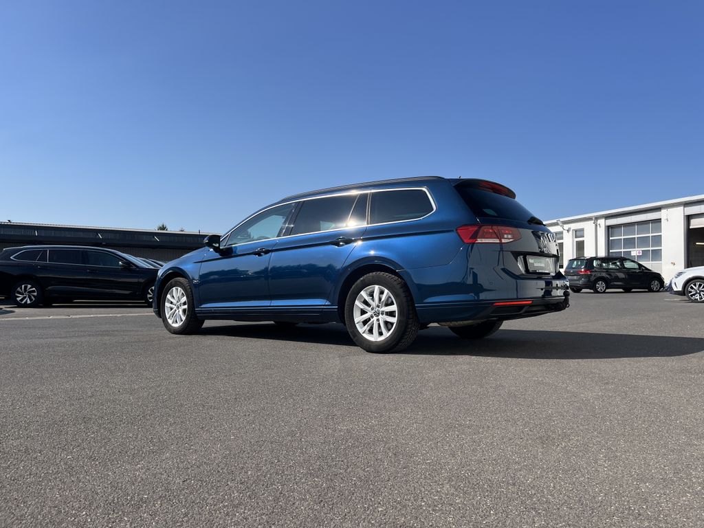 Volkswagen Passat Variant 1.5 TSI DSG Business 10