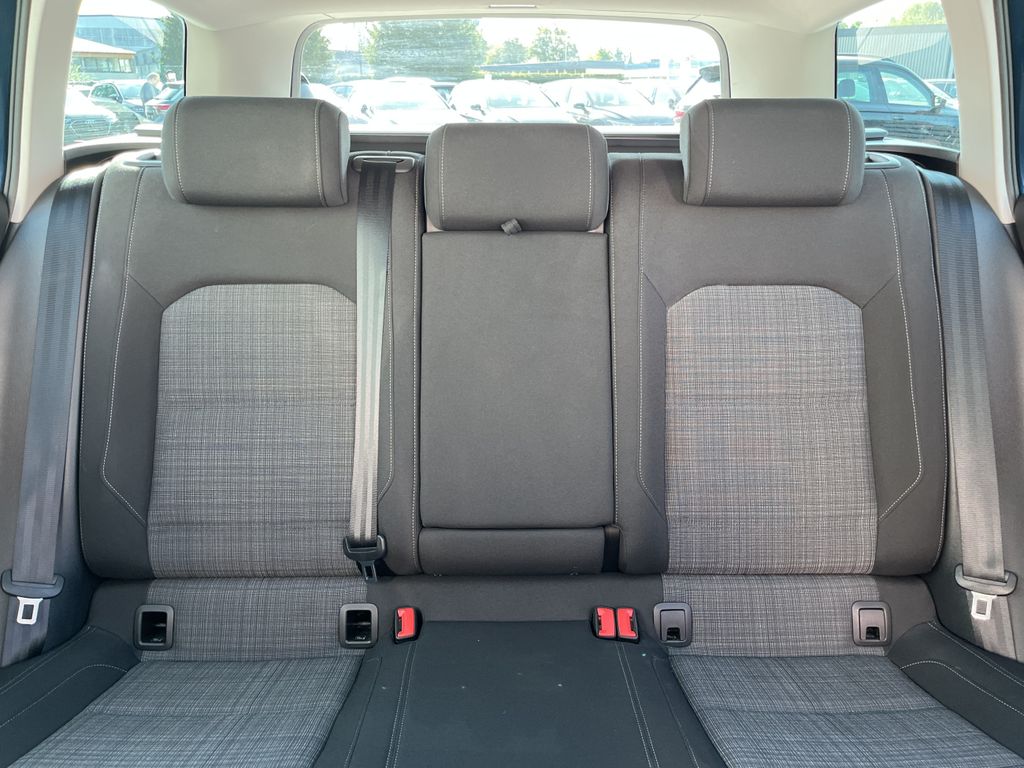 Volkswagen Passat Variant 1.5 TSI DSG Business 18