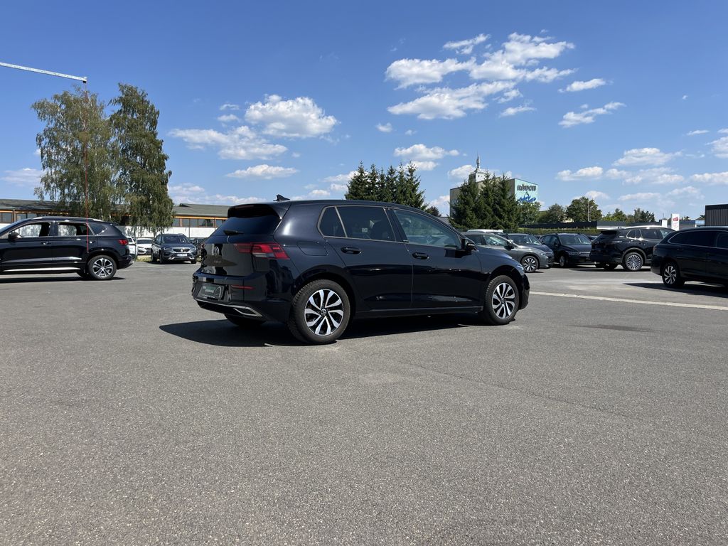Volkswagen Golf 1.5 TSI Life ACTIVE 6