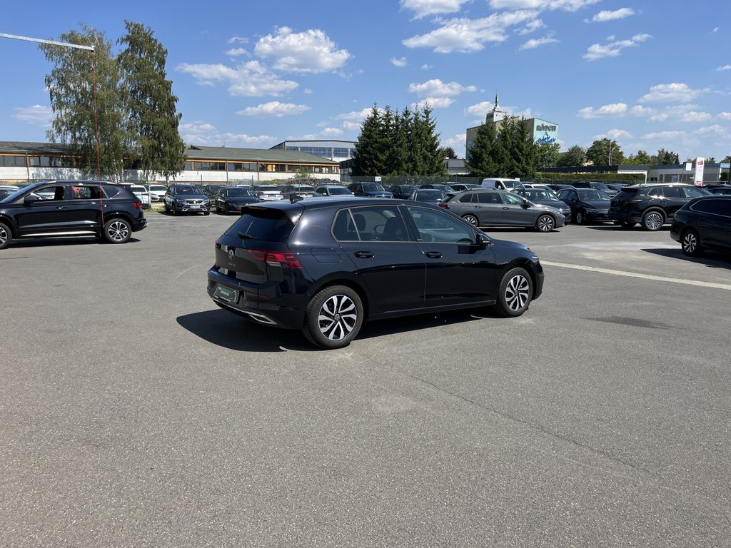 Volkswagen Golf 1.5 TSI Life ACTIVE 7