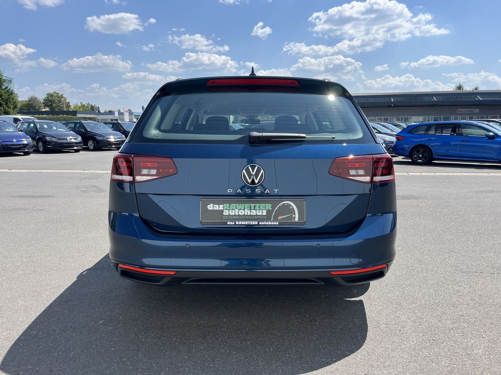 Volkswagen Passat Variant 2.0 TDI DSG Business 9