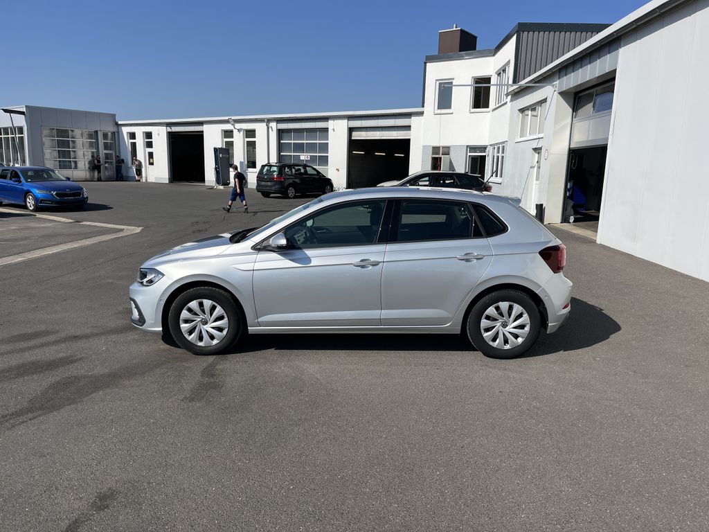Volkswagen Polo 1.0 Life 2