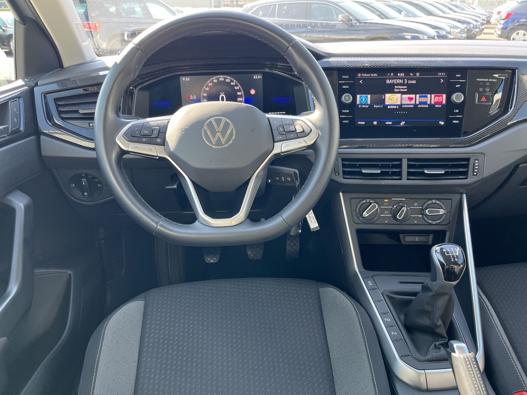 Volkswagen Polo 1.0 Life 15