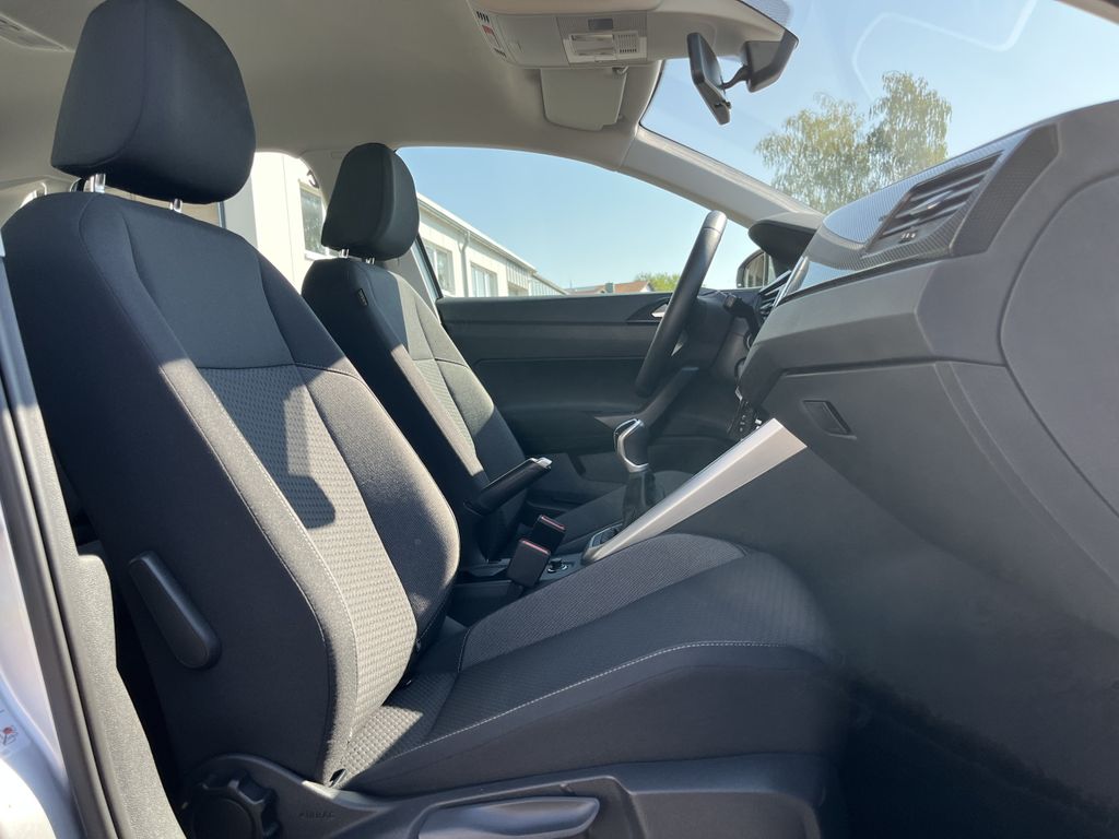 Volkswagen Polo 1.0 Life 14