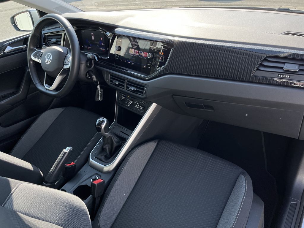 Volkswagen Polo 1.0 Life 13