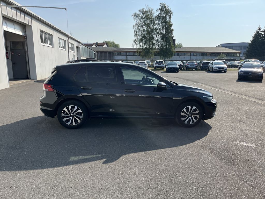 Volkswagen Golf 1.5 TSI Life ACTIVE 6
