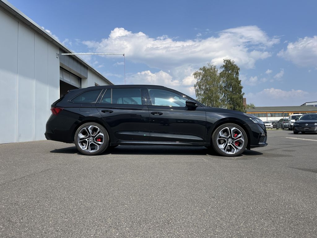 Skoda Octavia Combi 2.0 TSI DSG RS 5