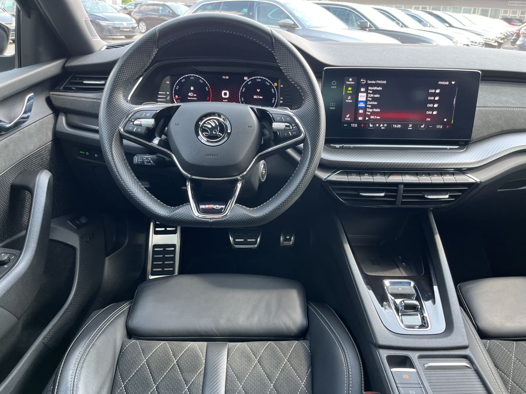 Skoda Octavia Combi 2.0 TSI DSG RS 16
