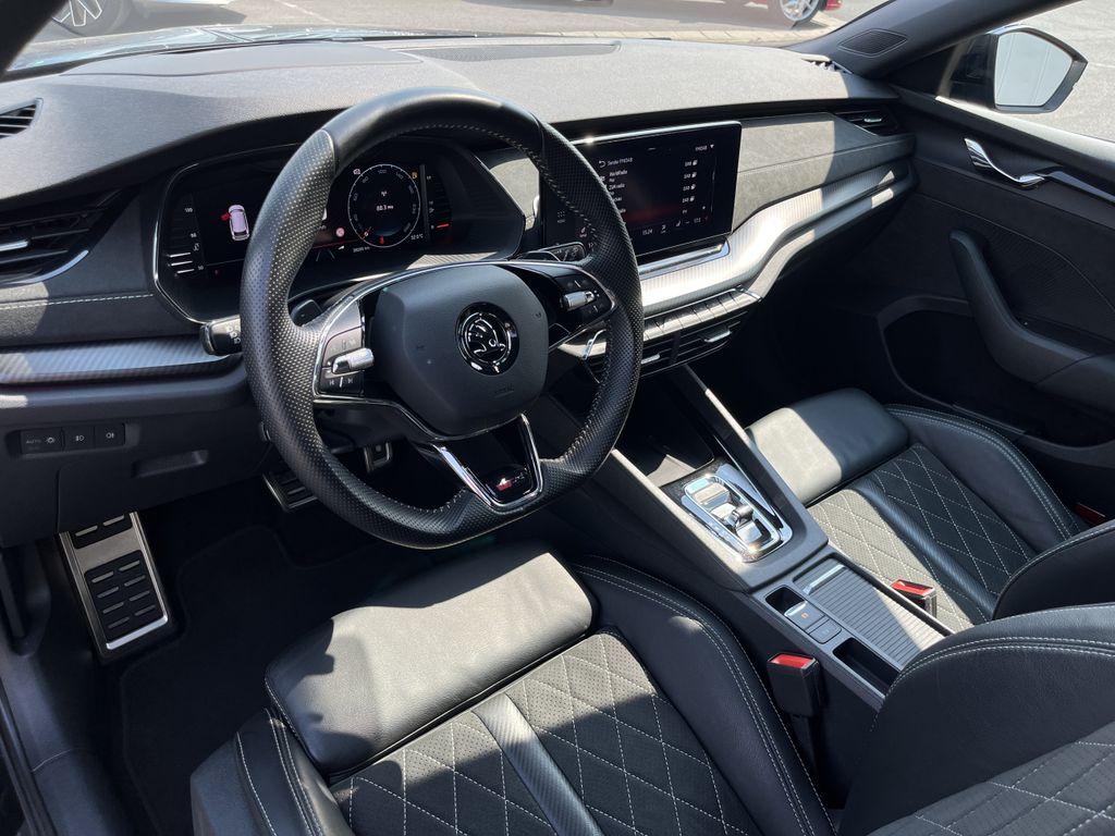 Skoda Octavia Combi 2.0 TSI DSG RS 12
