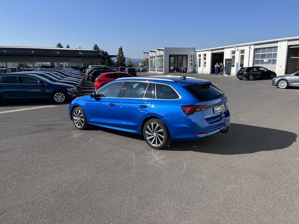 Skoda Octavia Combi 2.0 TDI DSG 4x4 Style 11