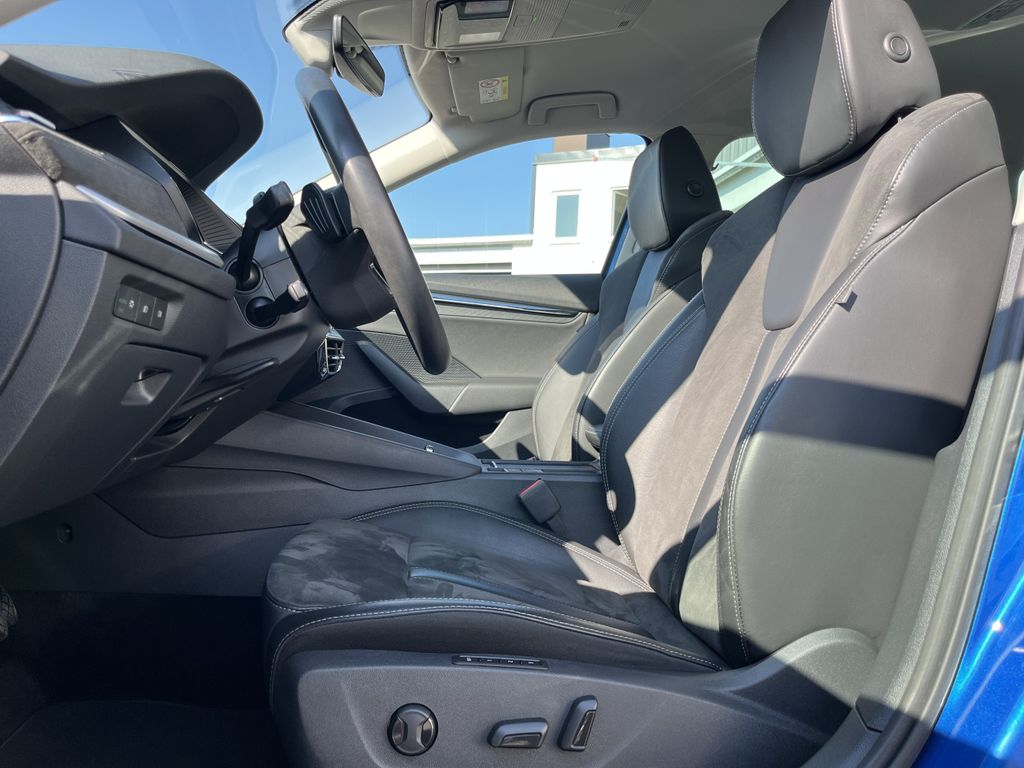 Skoda Octavia Combi 2.0 TDI DSG 4x4 Style 13