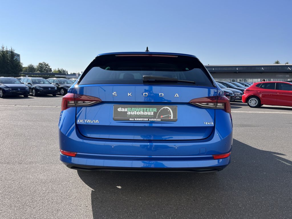 Skoda Octavia Combi 2.0 TDI DSG 4x4 Style 9