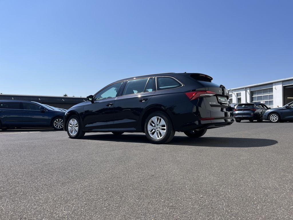 Skoda Octavia Combi 2.0 TDI DSG Ambition 10