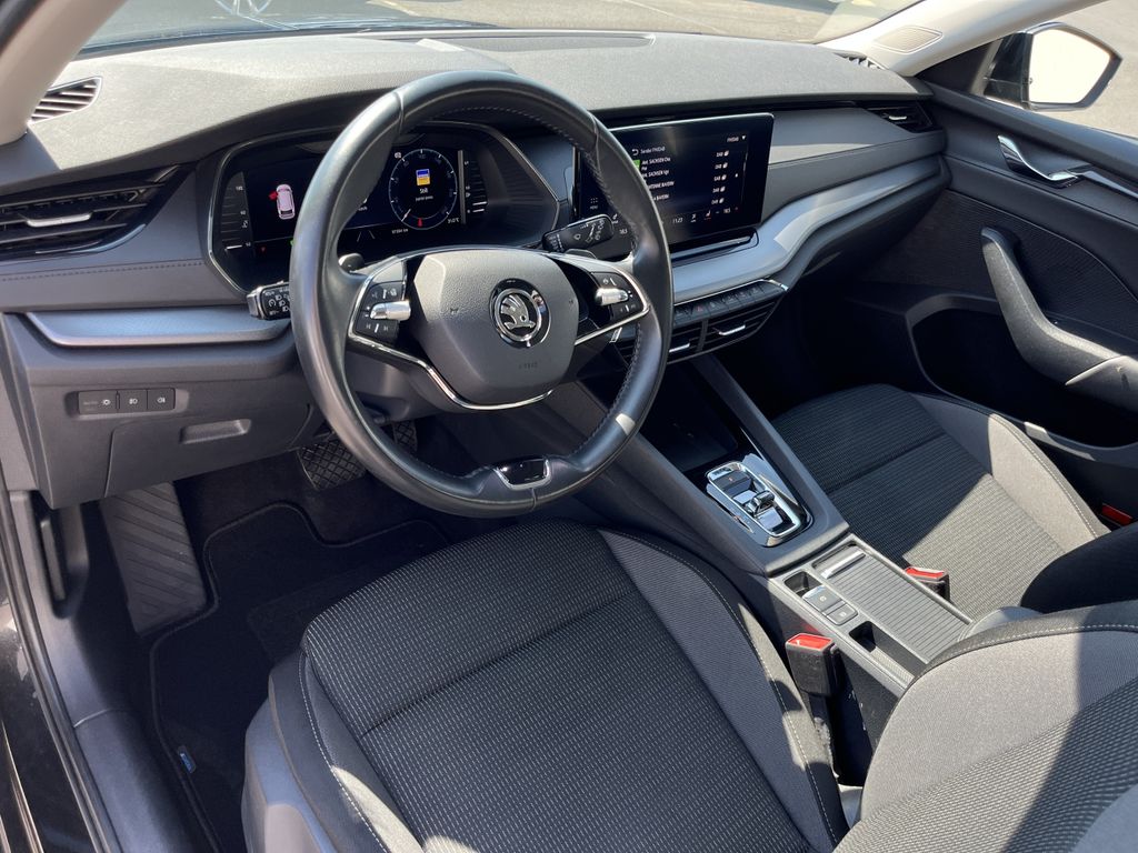 Skoda Octavia Combi 2.0 TDI DSG Ambition 12