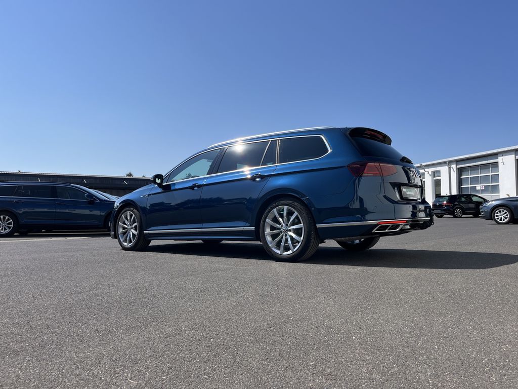 Volkswagen Passat Variant Variant 2.0 TSI DSG R-Line 1,99 F 10