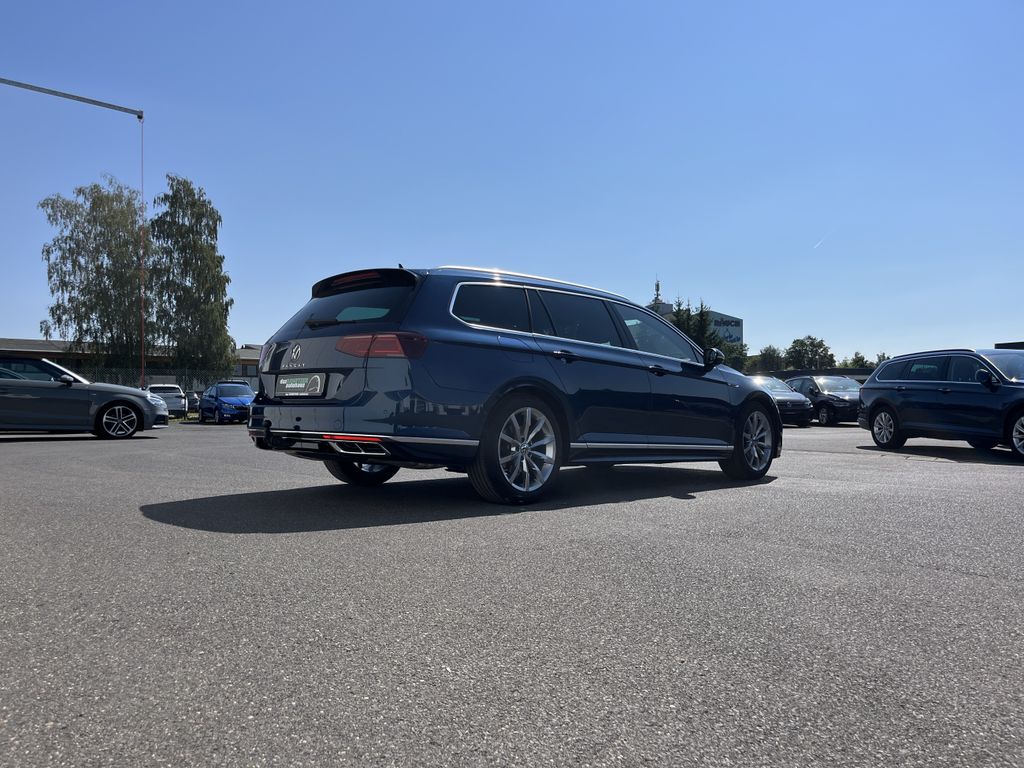 Volkswagen Passat Variant Variant 2.0 TSI DSG R-Line 1,99 F 7