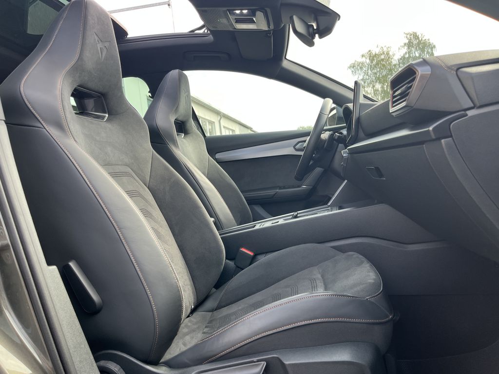 Cupra Formentor 2.0 TSI DSG 4Drive VZ Tribe Edition 21 14