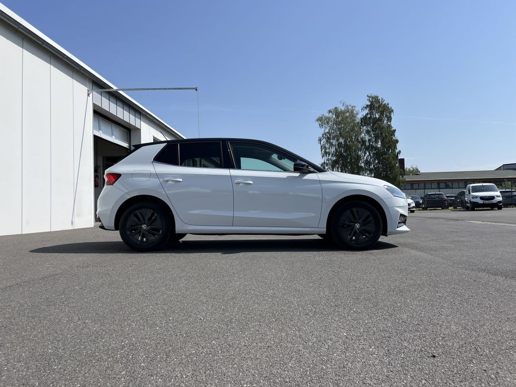 Skoda Fabia 1.0 TSI DSG Style 5