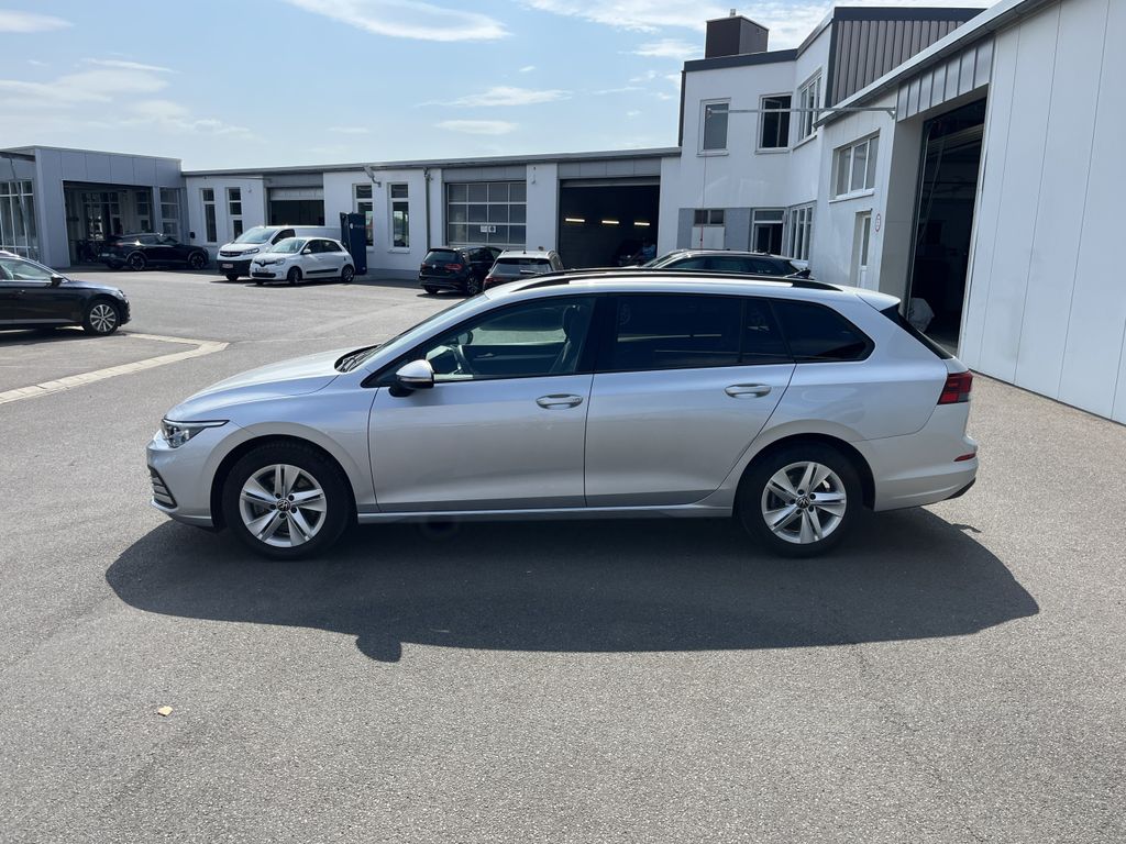 Volkswagen Golf Variant 2.0 TDI DSG Life 3