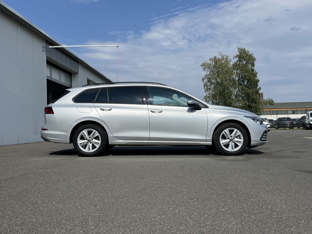 Volkswagen Golf Variant 2.0 TDI DSG Life 5