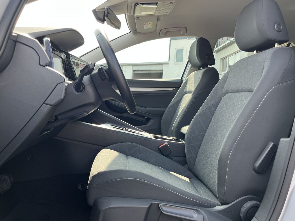 Volkswagen Golf Variant 2.0 TDI DSG Life 13