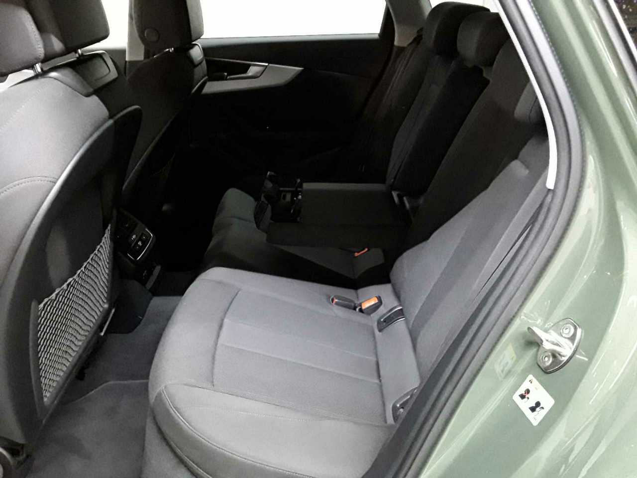 Audi A4 Avant 40 TDI S tronic advanced 7