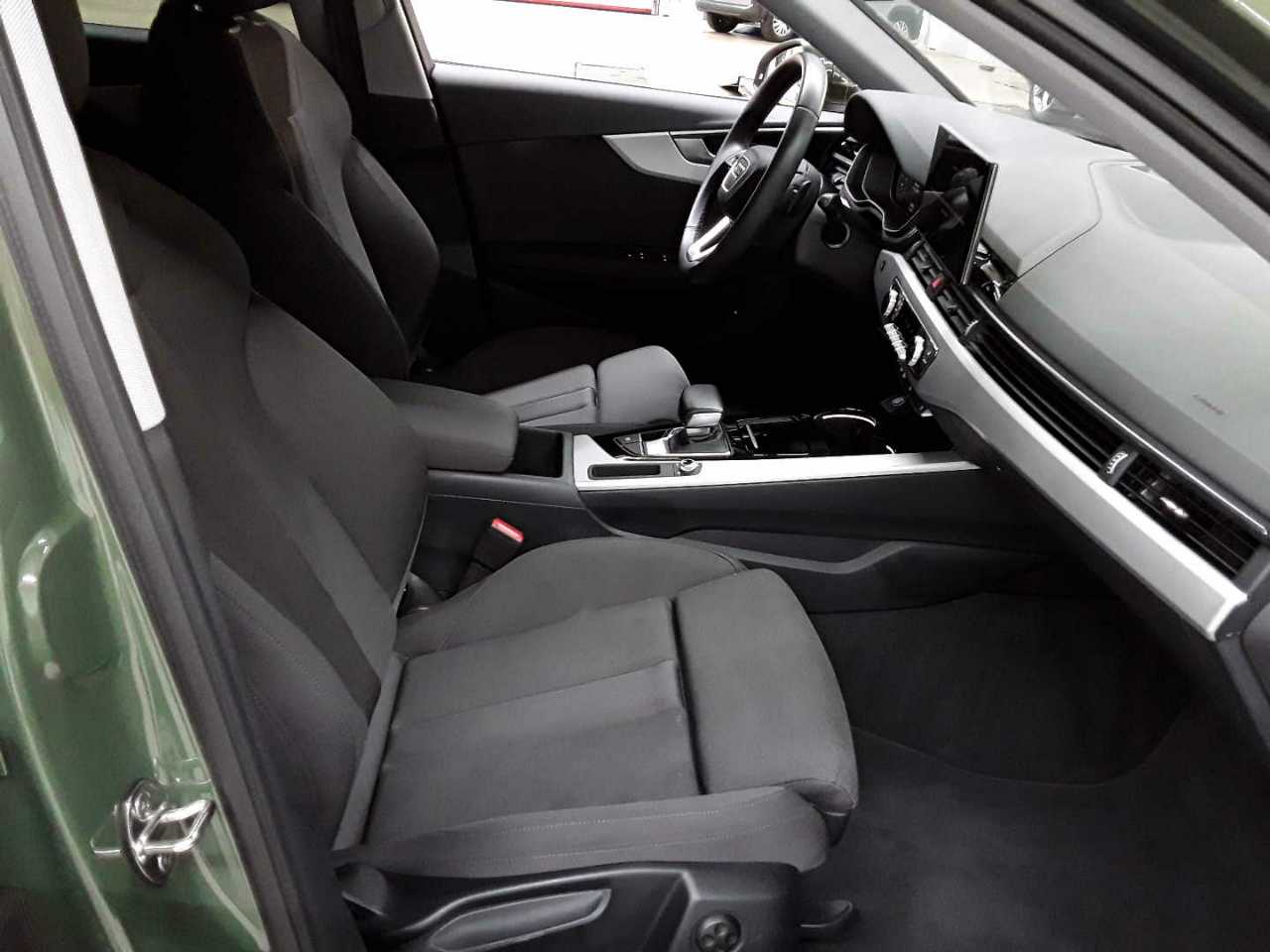 Audi A4 Avant 40 TDI S tronic advanced 11