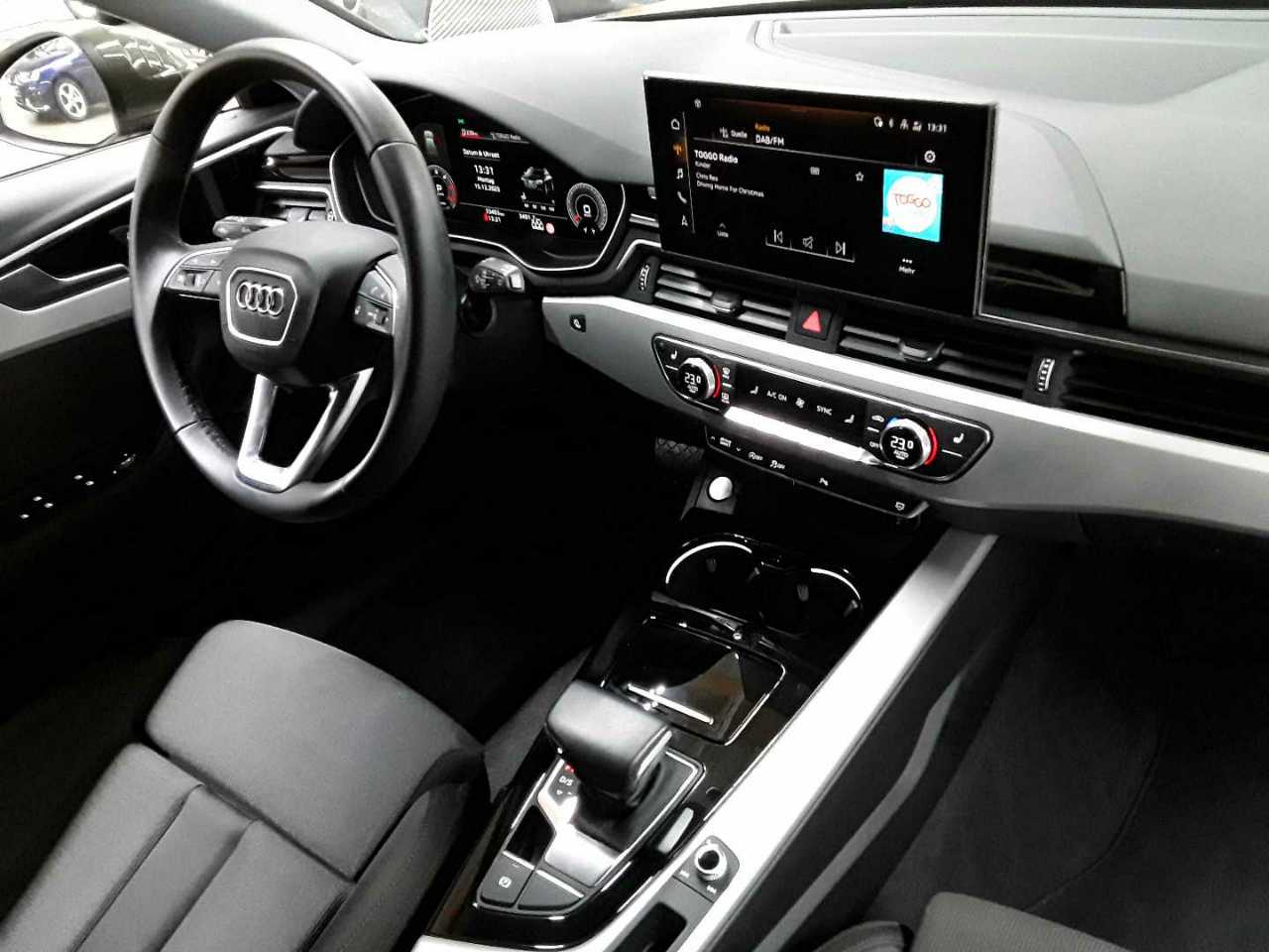 Audi A4 Avant 40 TDI S tronic advanced 12
