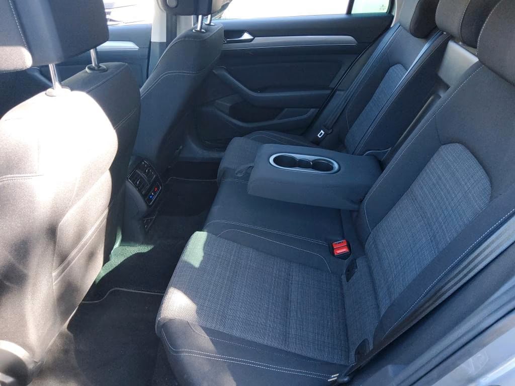 Volkswagen Passat Variant 2.0 2022 6