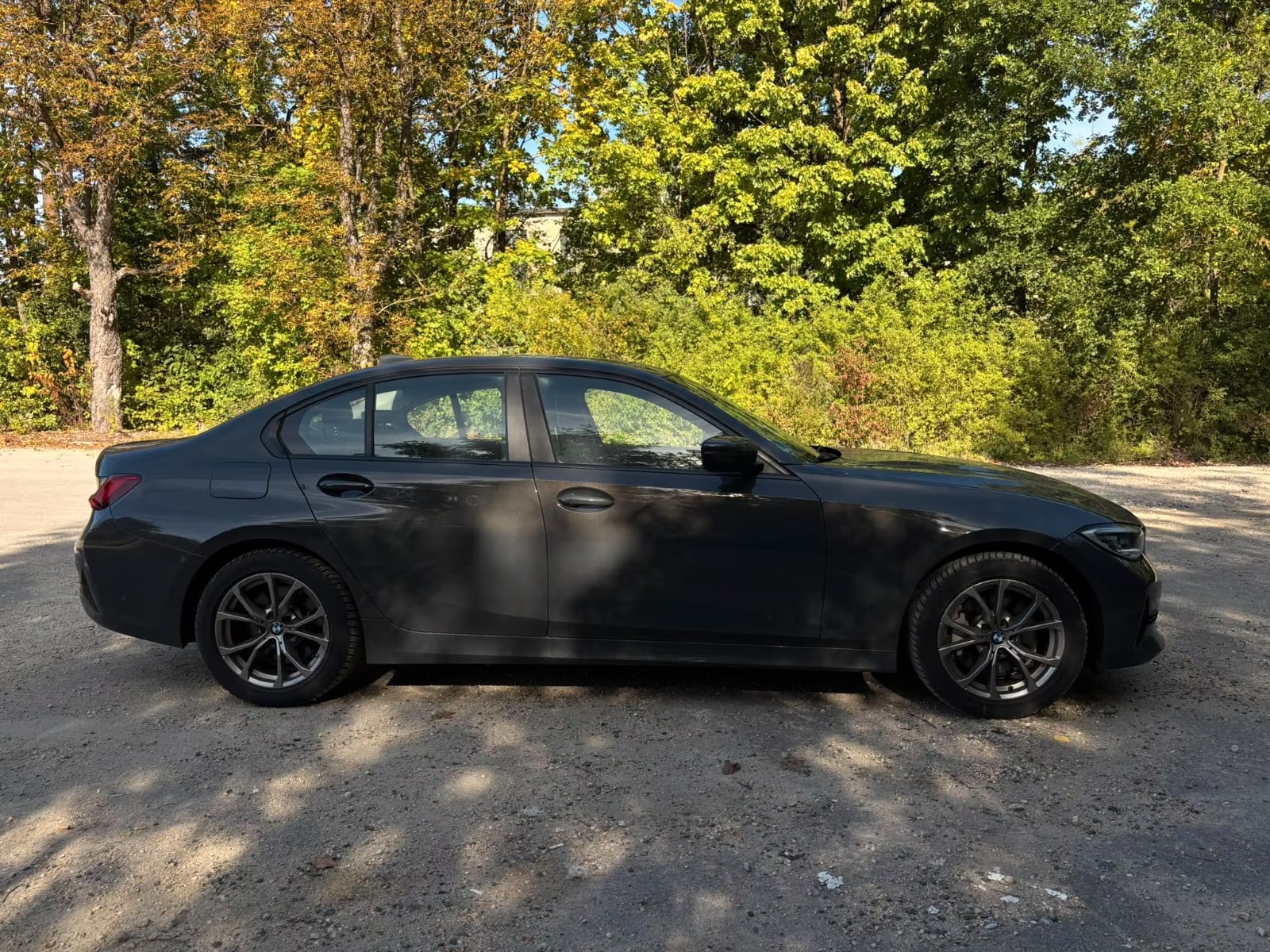 BMW 330 2.0 2021 8