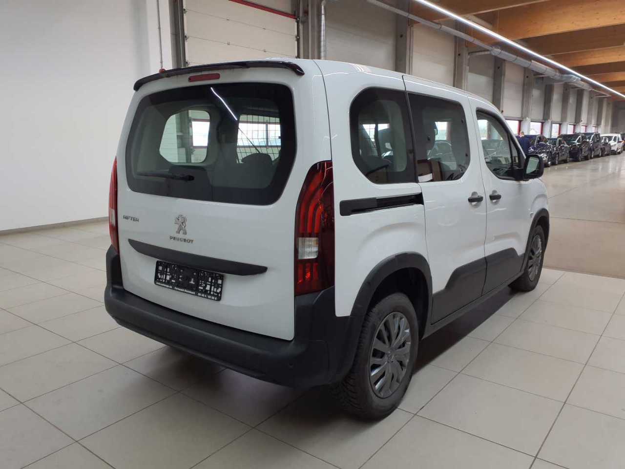Peugeot Rifter PureTech 110 L1 Active Pack 4