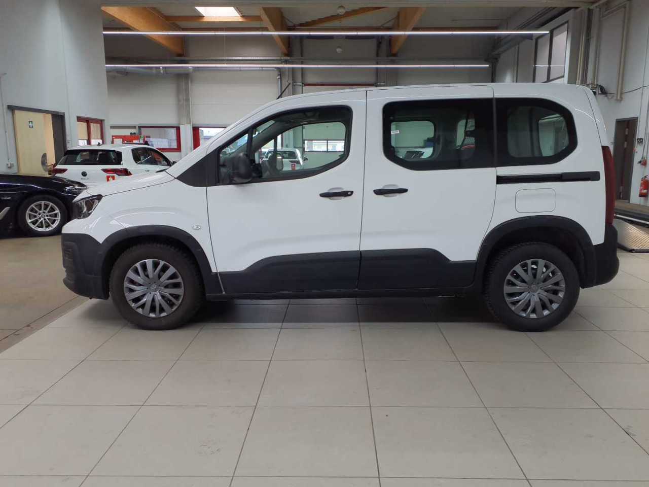 Peugeot Rifter PureTech 110 L1 Active Pack 6
