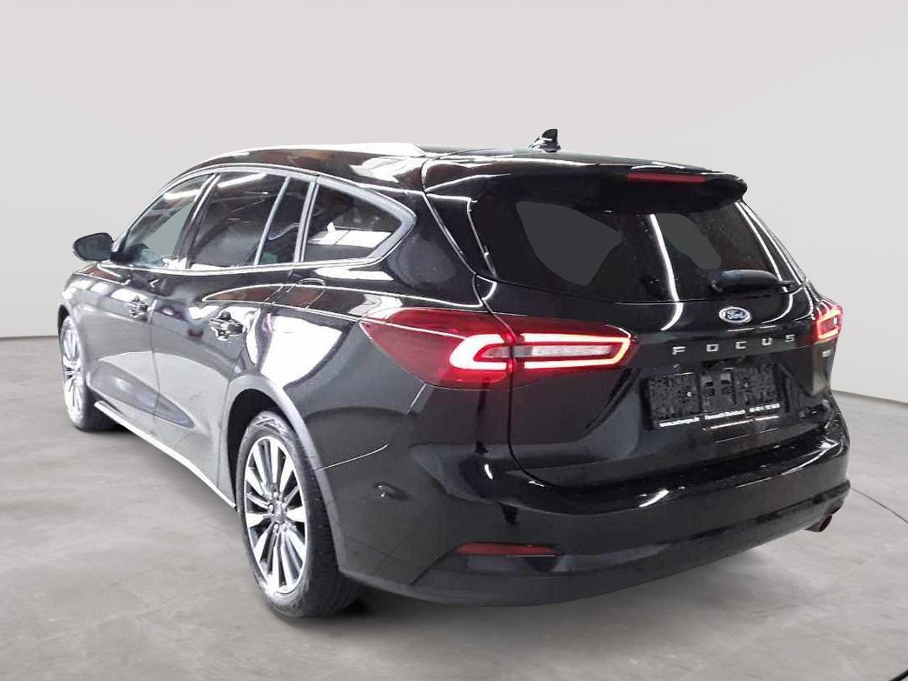 Ford Focus Turnier 1.0 EcoBoost Hybrid Aut. TITANIUM X 2