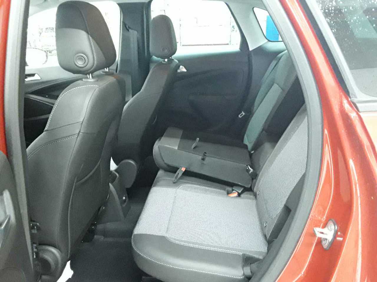 Opel Crossland 1.2 Elegance Paket 13