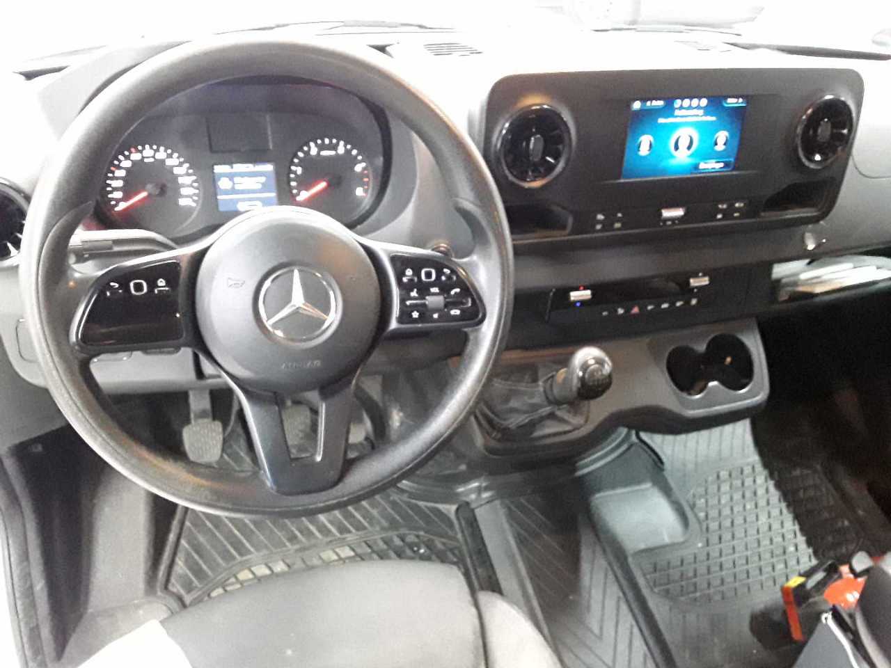 Mercedes-Benz 516 CDI Sprinter Standard HA 14