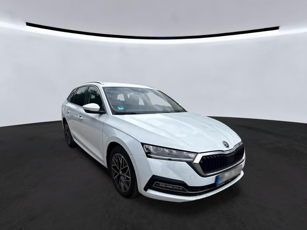 Skoda Octavia 2.0 2023 2