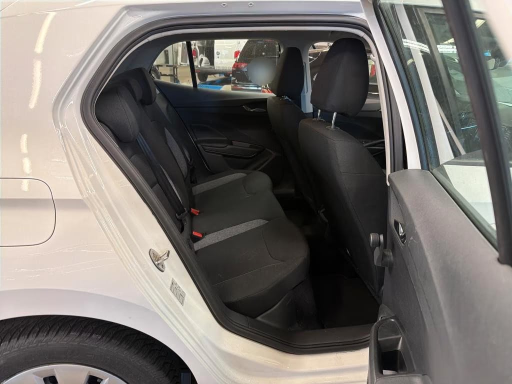Skoda Fabia 1.0 2023 6