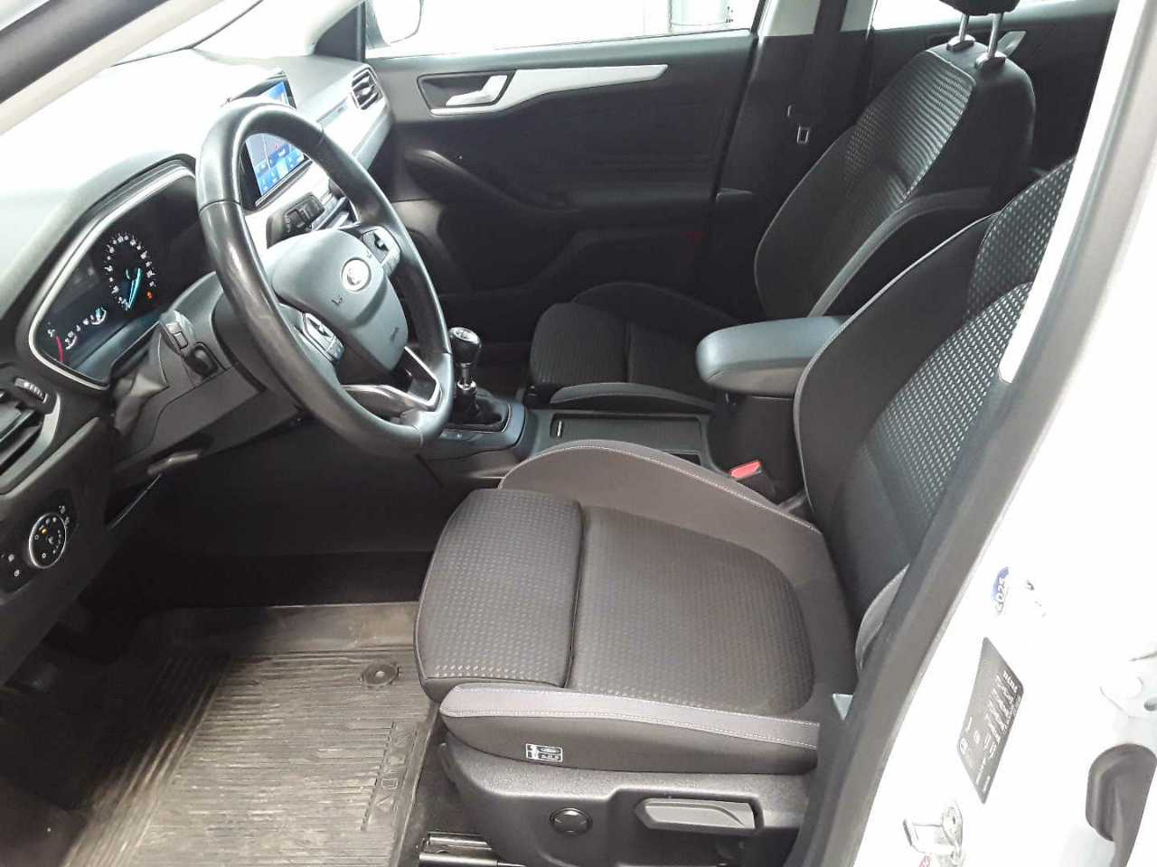 Ford Focus Turnier 1.5 EcoBlue Start-Stopp-System COOL&CONNECT 3